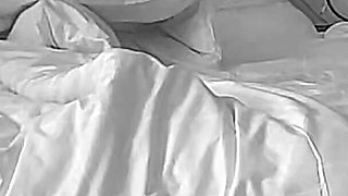 The Young Stepmother Called Her Stepson to Empty His Balls, Sucking It Well