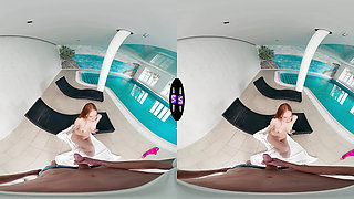 Horny Holly Molly Seduces Stranger At Luxury Hotel Pool - TeenMegaWorld