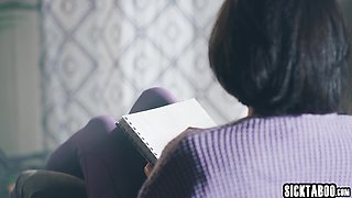 Kira Noir nailed hottie big bootie lesbian