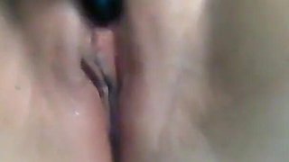 Horny Wife Using Sex Machine to Fuck Pussy and Clit Rubbing