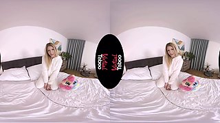 Rebecca Volpetti VR Porn: Your Slutty Bunny - VirtualTaboo