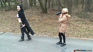 Big Tits goth Pussy Eating blonda in empty mansion - gfs xxx