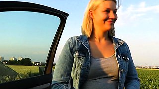 Blond amateur girlfriend outdoor hardcore