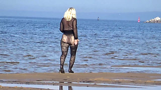 Sea Beach - Nylon Girl