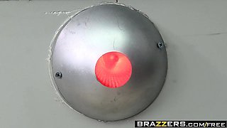 Brazzers - Big Tits In Uniform - 2069 A Space