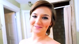 Brand New Amateur - Beautiful Kylie gets naked and suck