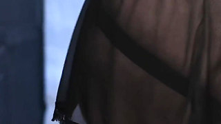 Mistress Izars Last Kitkat Has Been Eaten by Her Sub
