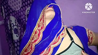 Cheating Wife: Indian Wife Ready for Sex and Fucking with Her Old Lover