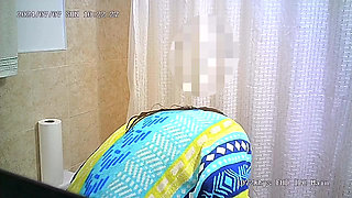 I'm taking a shower