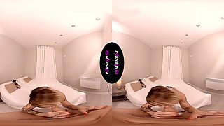 Blowjob With Gina Snake - Busty Blonde On Her Knees