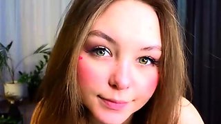 Small titted brunette teen fingering on the bed