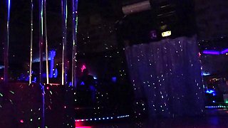 Buff amateurs group sex
