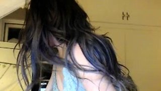 Beauty small tit amateur teen masturbating her shaved pussy