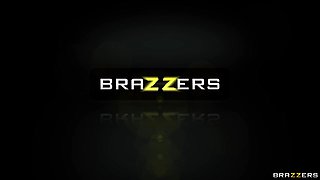 Lingerie Rubdown With Keiran Lee, Zanna Blue - Brazzers