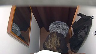 Cute Teen Blowjob Cumshot