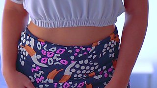 Desi College Girl Sensual Skirt Masturbation
