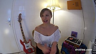 Ersties - hot women squirt during lesbian 4way