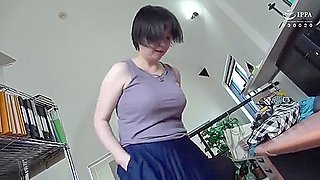 C-2891 Plump Mature Wifes Ecstatic Dance