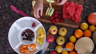 PASSION-HD Mid morning fruit snack fuck with flexible Lucy Doll