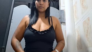 She Didnt Know How To Play Pool, But She Knew How To Take A Rod In The Pocket