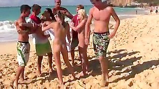 Nude beach - fisting friends