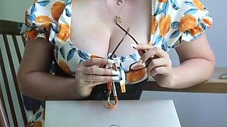 Naughty MILF mind-blowing hot solo clip