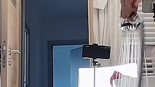 Sexy Wife Shaves Her Pussy Hair