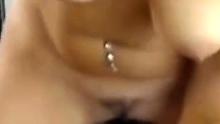 Hot Sexydea Playing on Live Webcam