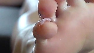 Cruel Reell - Cute Feet - Pink Metallic Long Toenails