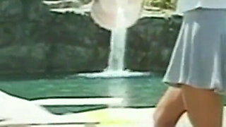 The Pussy Satisfied in the Pool