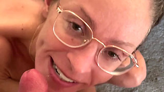 Hotwife loves sucking cock pt 2
