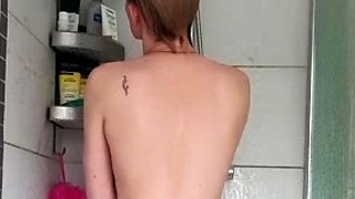 Amateur wild chick solo masturbation