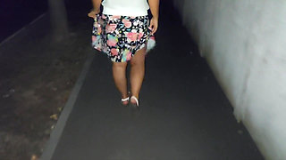 Woman Masturbates Outside in the Trunk and Has an Orgasm