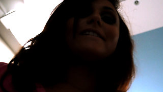 Beautiful all natural girl hunts for cock