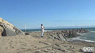 Stranded, Thankful & Horny: Dark Babe Swallows Big Cock