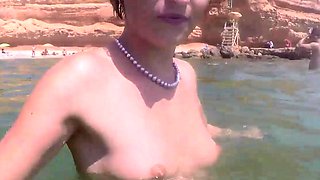 Blonde Amateur Finger Fucked Outdoors In Public