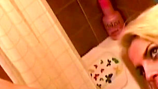 Blonde Babe Fanny Bravo Steamy Shower Fuck with Denis