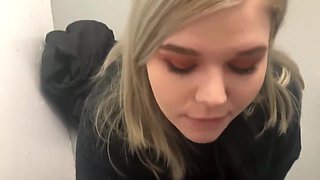 NAUGHTY GF BLOWS ME AND SWALLOWS MY CUM IN PARKING GARAGE STAIRWELL
