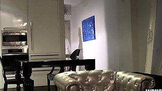 Married Cheating MILF Jazmyn Aka Kitana At Industry Invaders
