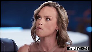 Serenity Cox - Gorgeous Fit Hotwife Gets Huge Creampie