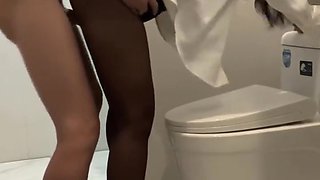 Secret Sextape Boss And His Secretary High Heels Stocking In Public Restroom Then Cum On Her Face