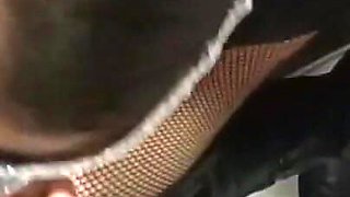 Esposa Adicta a Los Trios Se Folla a Su Amigo Y a Su Marido; Le Gusta Que La Llenen De Semen