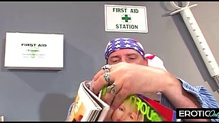 German wife opens completely at the doctor