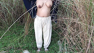 Housewife and Driver Outdoor Sex Video. Driver and Housewife