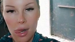 Heidi Foxx aka heidivandertrump OnlyFans - Keeping myself