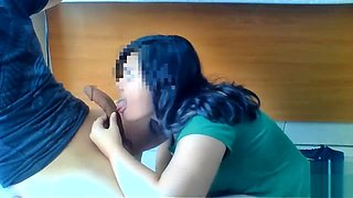 Dulce amateur mexicana latina mamando y follando en la Sala