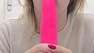 Little French Makes It Good in the Bathroom and Mega Squirt