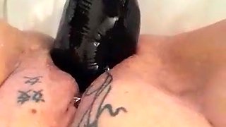 ROMANIAN HOTWIFE SWEETCRYSTAL PUSSY FISTING CLOSE UP FRONTAL VIEW CUNT