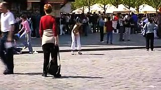 Public amateur fucked outdoors before cumshot