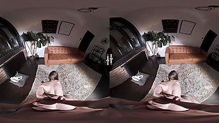 Anastasia Ocean VR Porn: Who Did This To You? - DarkRoomVR